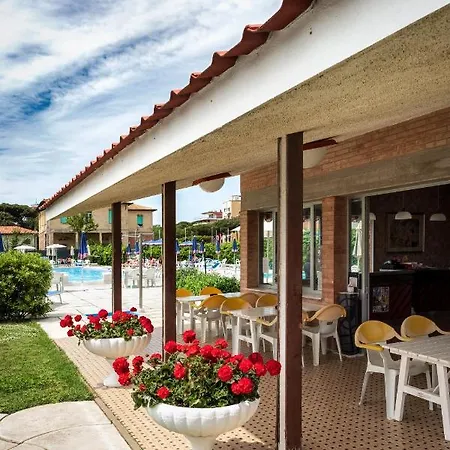 Hotel Baya - In Centro, Sul Mare 3*